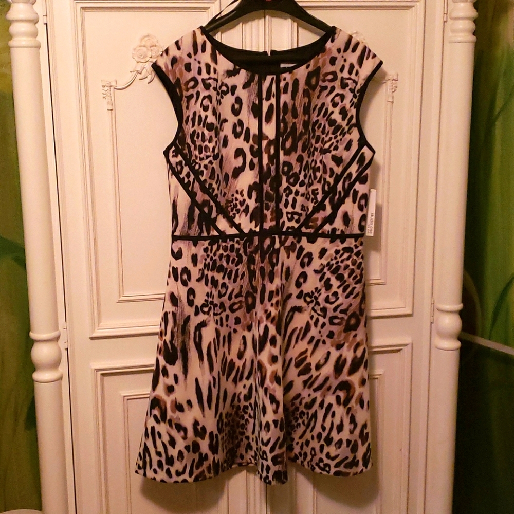 Studio One Leopard Print Fit & Flare Dress - Picture 3 of 5